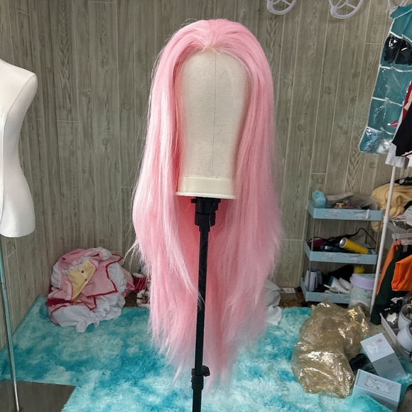 Pink Lacefront Wig (Heat resistant) - Picture 1 of 3